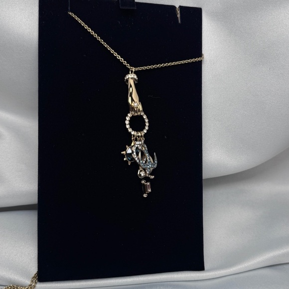 SWAROVSKI Necklace - Picture 5 of 10